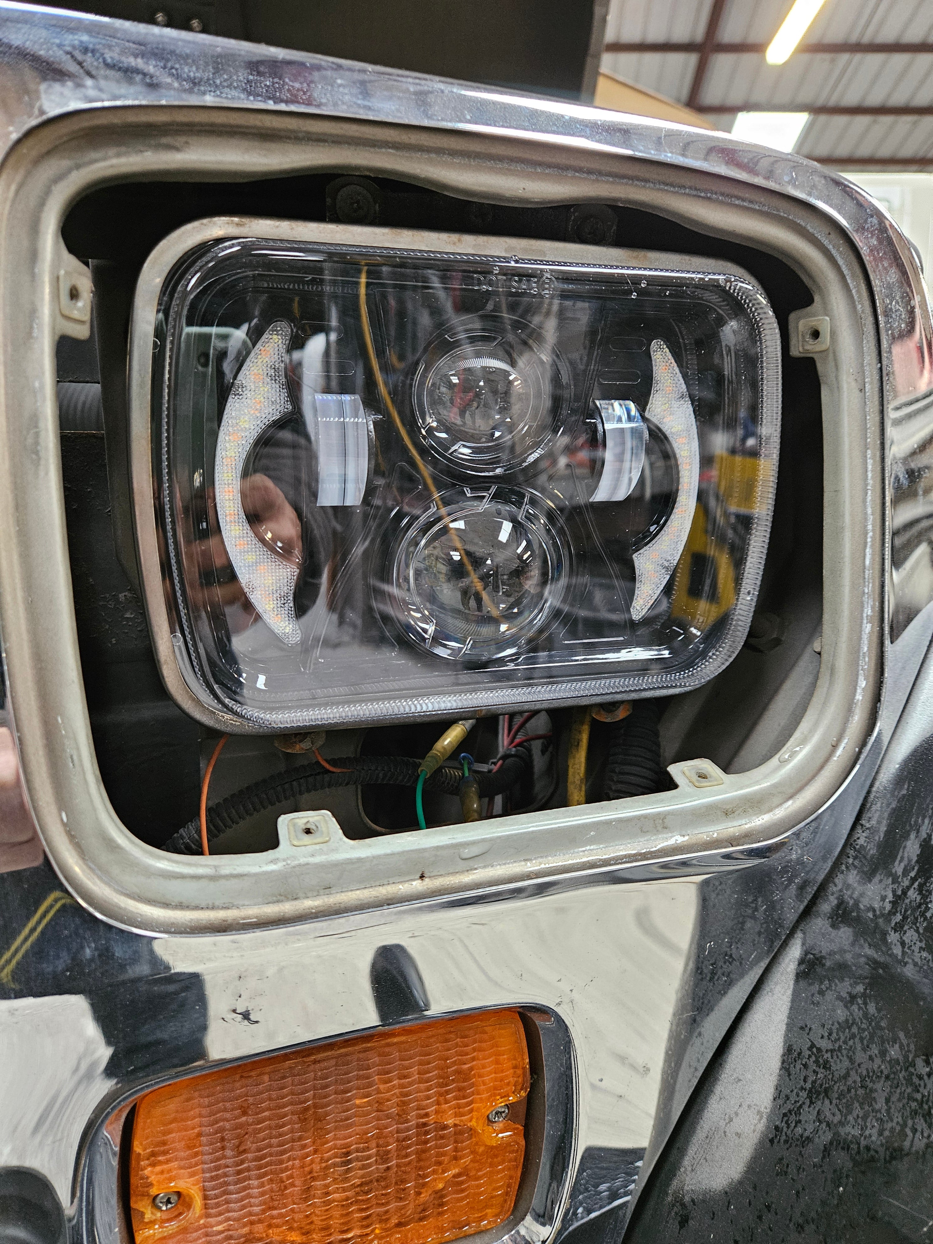 Optiques LED 110W pour Jeep Wrangler YJ et Cherokee XJ