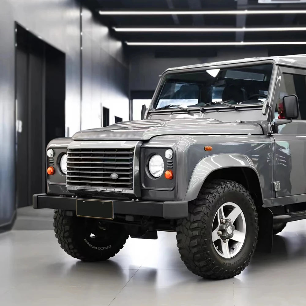 Calandre et Face avant Adventure Edition et Héritage Edition Land Rover Defender 1983 / 2016