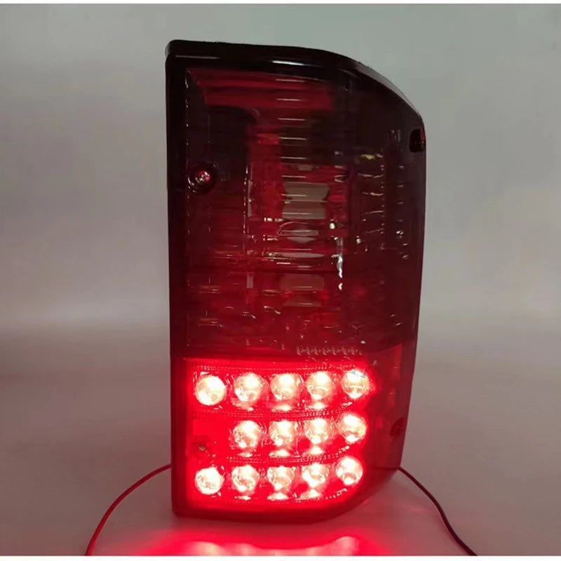 Paire de feux arrière Led pour Patrol Y60 1988/1997