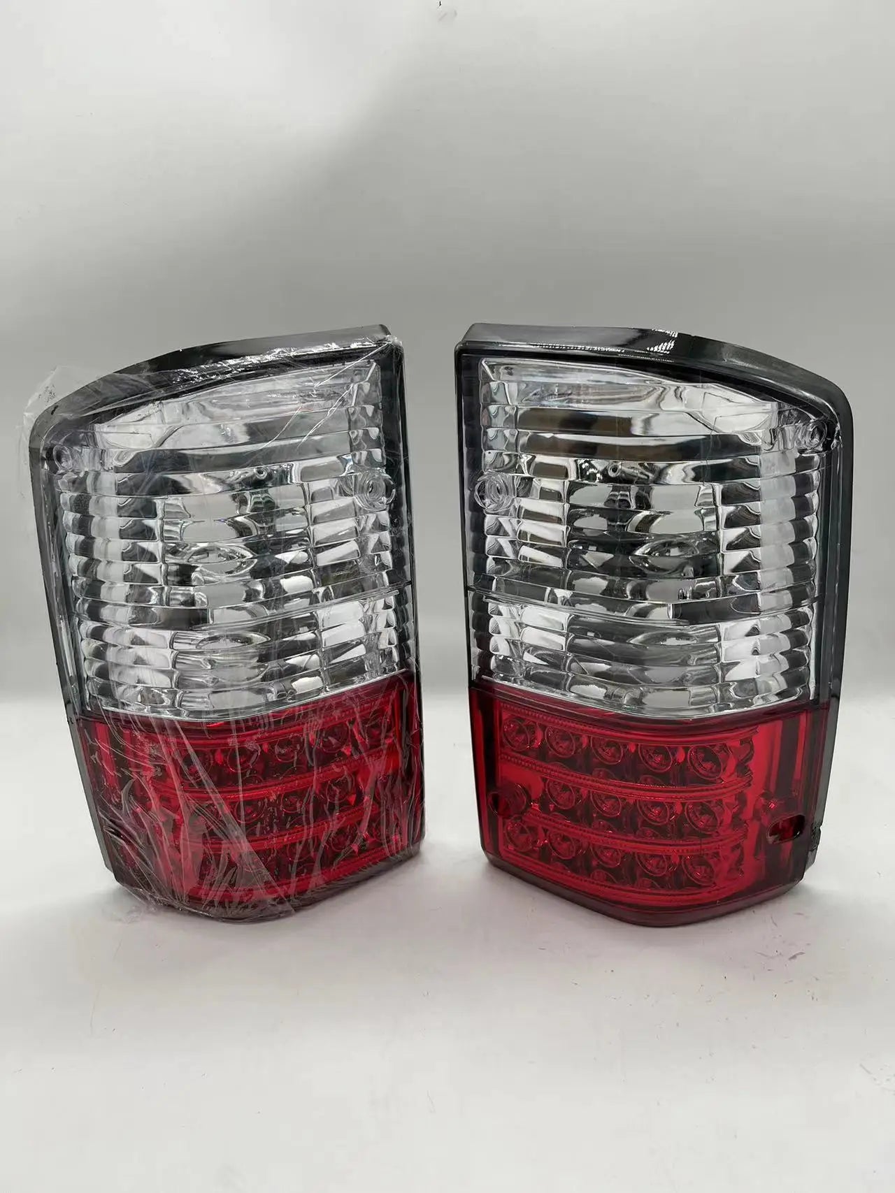 Paire de feux arrière Led pour Patrol Y60 1988/1997
